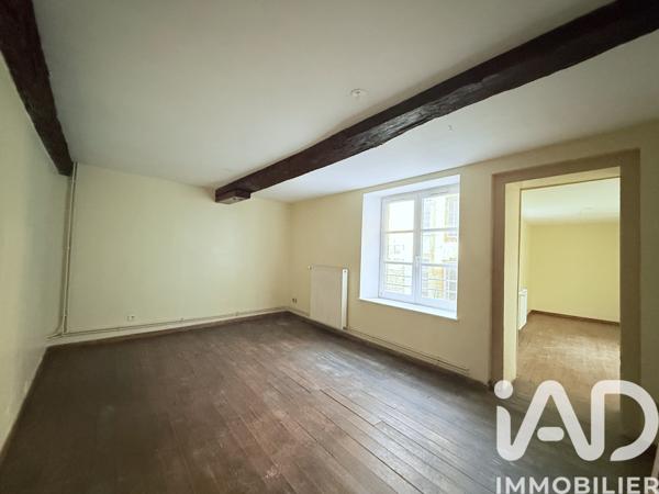 Immeuble à vendre 500 m² Sedan