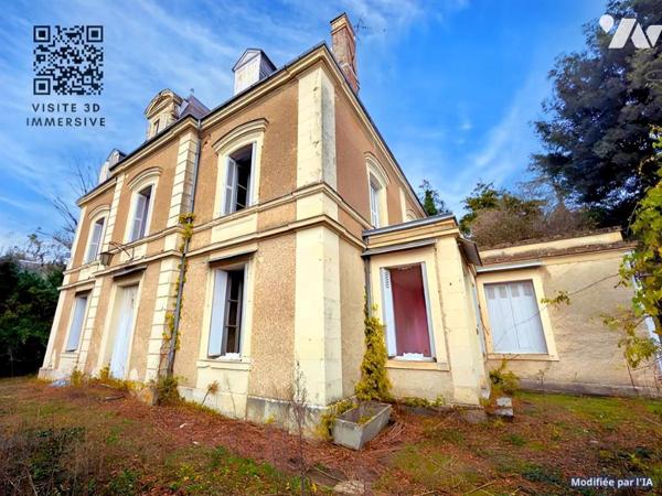 Maison de Maître à rénover d'env. 300m² - Terrain clos de 9538m² 