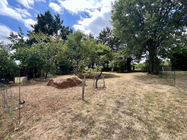 Biard (86580) Maison familiale BIARD - 3 chambres - Garage et abris camping car - Pisicne