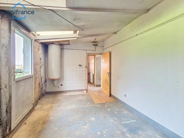 Maison à rénover - 4 pièces - PLOUGUERNEAU (29)