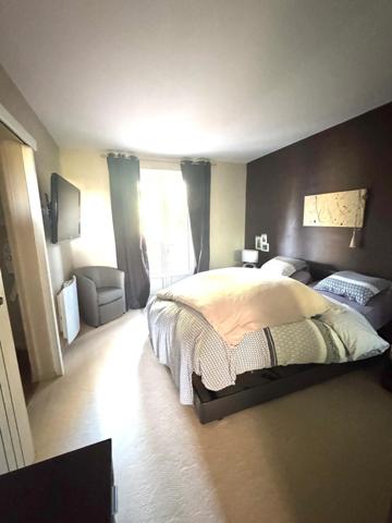 Proche Carcassonne - belle villa avec piscine sur 5.500m² du parc clos Moussoulens (11170)