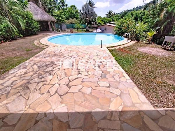 PAISIBLE VILLA F4 SITUEE AU HAUT DE LA CHAUMIERE