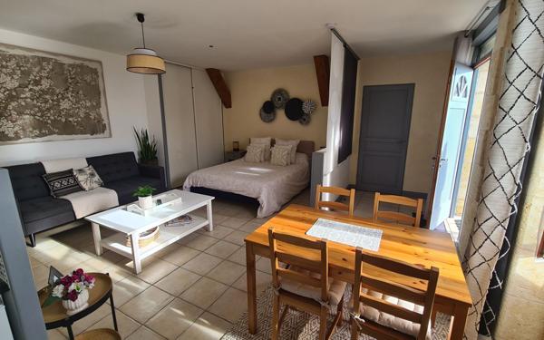 Maison à vendre    5 pièces •  Bayon-sur-Gironde