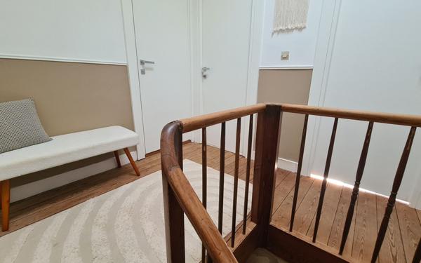 Maison à vendre    5 pièces •  Bayon-sur-Gironde