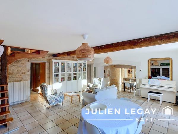 ANCIENNE FERME RÉNOVÉE – 196 m² – 6 CHAMBRES + 1 BUREAU – GRAND JARDIN