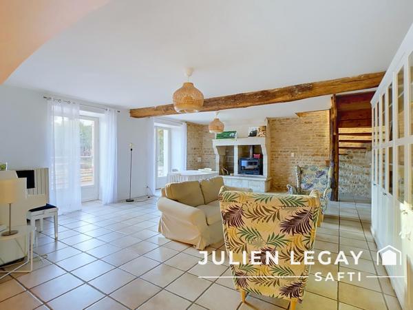 ANCIENNE FERME RÉNOVÉE – 196 m² – 6 CHAMBRES + 1 BUREAU – GRAND JARDIN
