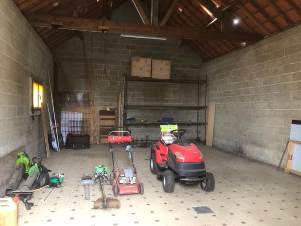 Idéal pour artisan, activité tertiaire ou libérale