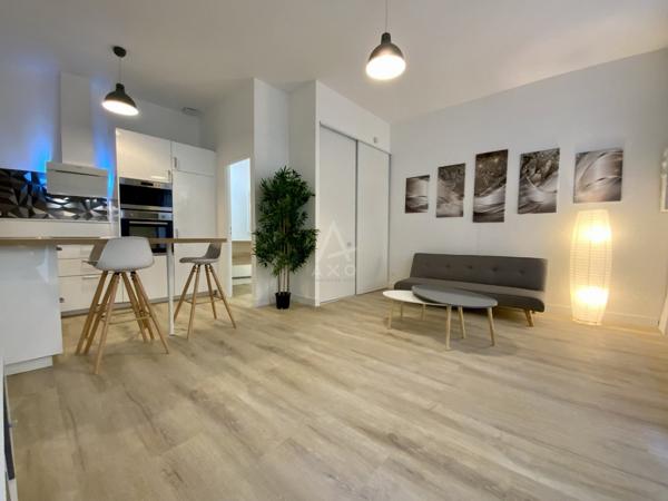 Gard (30) - Nimes Fac Vauban - Studio meublé avec terrasse