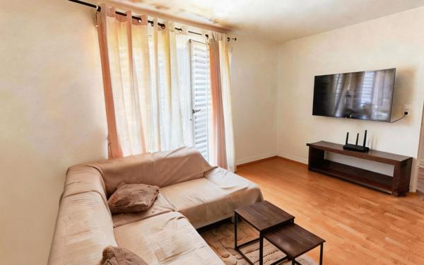 Appartement à vendre    2 pièces • 41,74 m2 Pantin