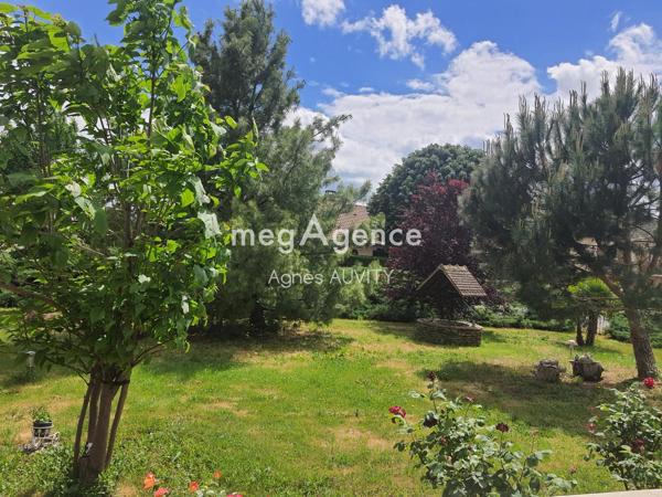 Maison à DOMERAT, 03410 - 7 pièces 152m²
