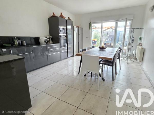 Maison à vendre 5 pièces 103 m² Tourcoing