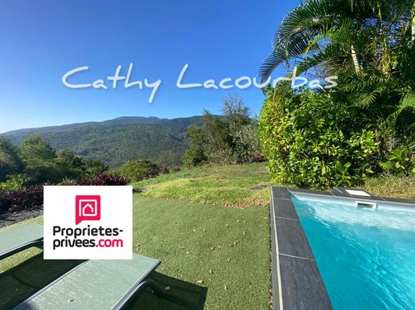 Petite Villa de charme avec vue exceptionnelle - Pointe Noire