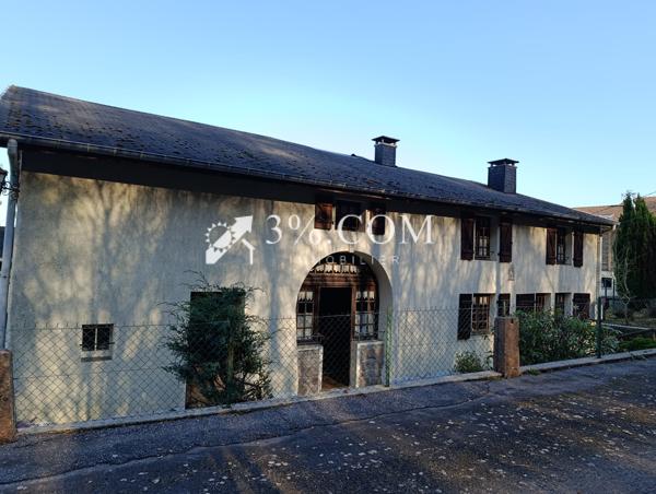 Maison 9 pièce(s) 4 chambre(s) 205 m²