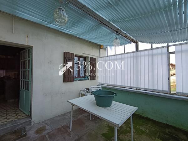 Maison 9 pièce(s) 4 chambre(s) 205 m²