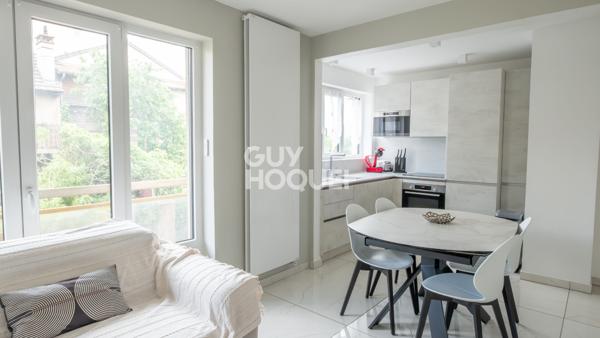 2 pièces en parfait état avec balcons dans un quartier idéal