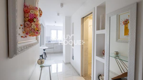 2 pièces en parfait état avec balcons dans un quartier idéal