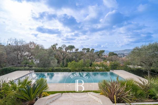 Cannes, Villa 6 Chambres -  282 m² à vendre