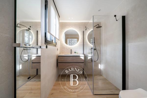 Cannes, Villa 6 Chambres -  282 m² à vendre
