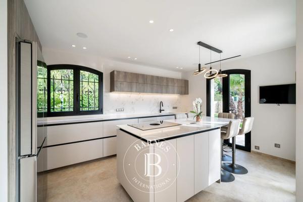 Cannes, Villa 6 Chambres -  282 m² à vendre