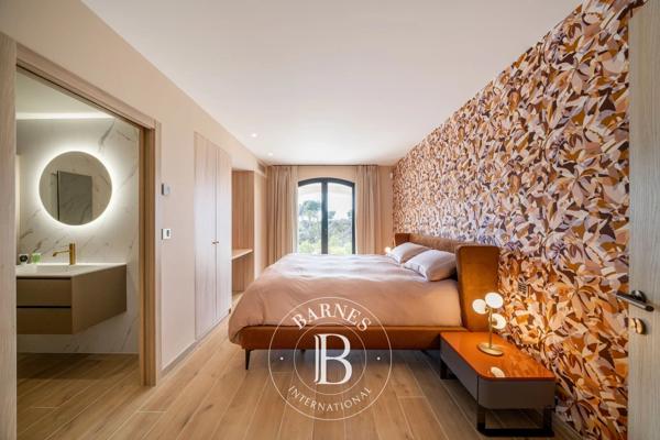 Cannes, Villa 6 Chambres -  282 m² à vendre