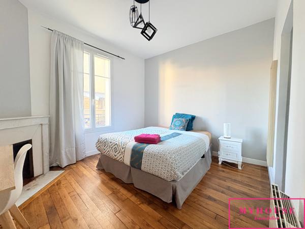 Maison
                                                                                                                                                                                                                                                                                                                        13 pièce(s)                                                                                                                                                                                                          11 chambre(s)                                                                                                                                                                                                          241.37  m²