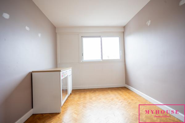 Appartement
                                                                                                                                                                                                                                                                                                                        4 pièce(s)                                                                                                                                                                                                          3 chambre(s)                                                                                                                                                                                                          94.71  m²