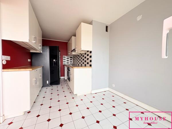 Appartement
                                                                                                                                                                                                                                                                                                                        4 pièce(s)                                                                                                                                                                                                          3 chambre(s)                                                                                                                                                                                                          94.71  m²