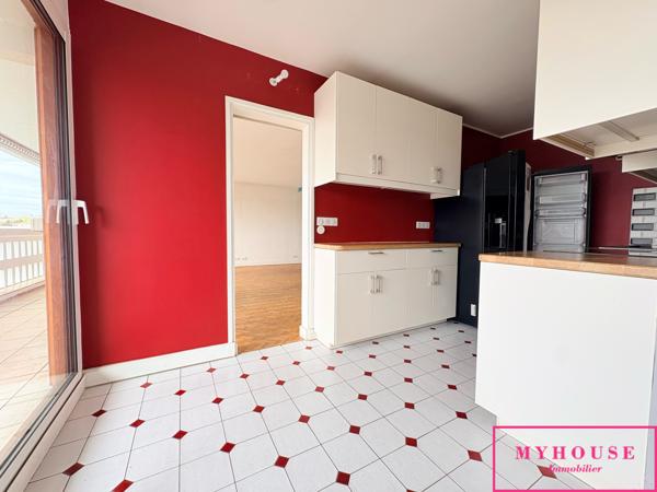 Appartement
                                                                                                                                                                                                                                                                                                                        4 pièce(s)                                                                                                                                                                                                          3 chambre(s)                                                                                                                                                                                                          94.71  m²