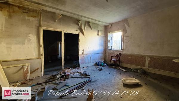 Ensemble de 2 maisons de bourg à rénover - VERNANTES (49390)