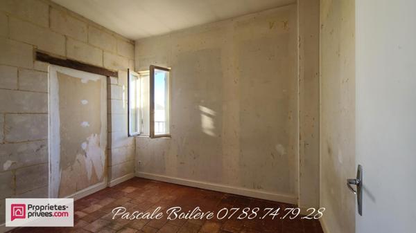 Ensemble de 2 maisons de bourg à rénover - VERNANTES (49390)