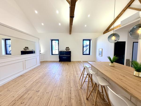 Élégante maison de ville entièrement rénovée