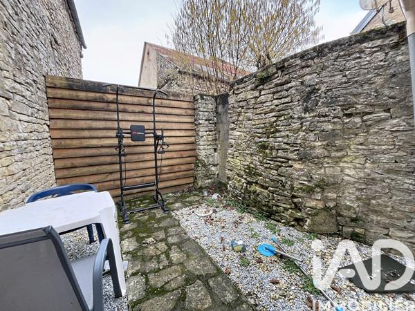 Immeuble à vendre 114 m² Précy-le-Sec