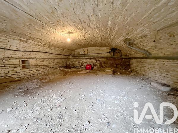 Immeuble à vendre 114 m² Précy-le-Sec