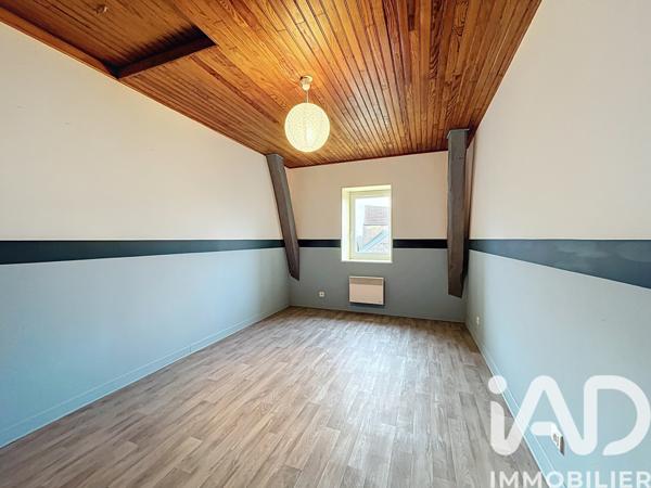 Immeuble à vendre 114 m² Précy-le-Sec