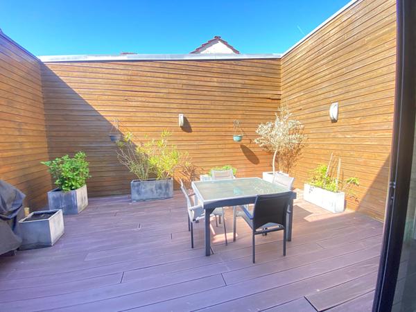 Appartement 5 pièces lumineux et spacieux à vendre au centre de Saint Quentin