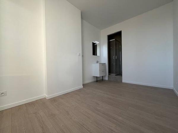 Appartement 2 pièces                                        - 42000 Saint-Étienne Réf : 12960