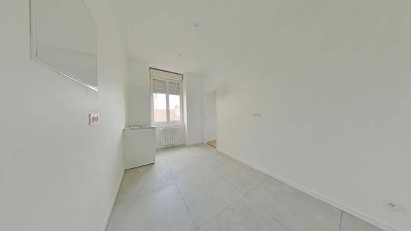 Appartement 2 pièces                                        - 42000 Saint-Étienne Réf : 12960