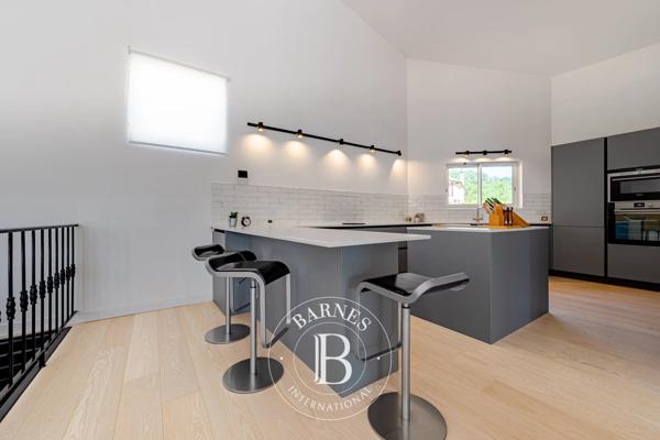 Allonzier-la-Caille, Maison jumelée 2 Chambres -  246 m² à vendre