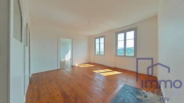 Appartement 2 pièces                                        - 42000 Saint-Étienne Réf : 2891-CIFVFOREZVELAY