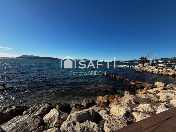 appartement lumineux vue sur le port