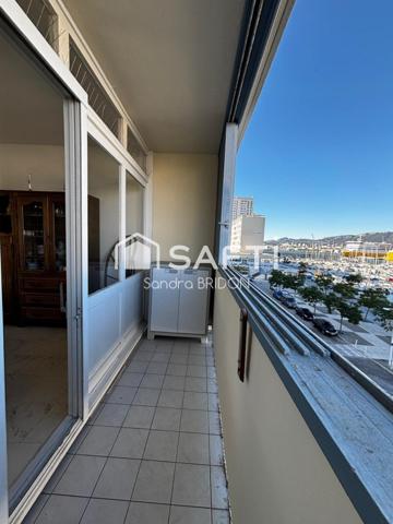 appartement lumineux vue sur le port