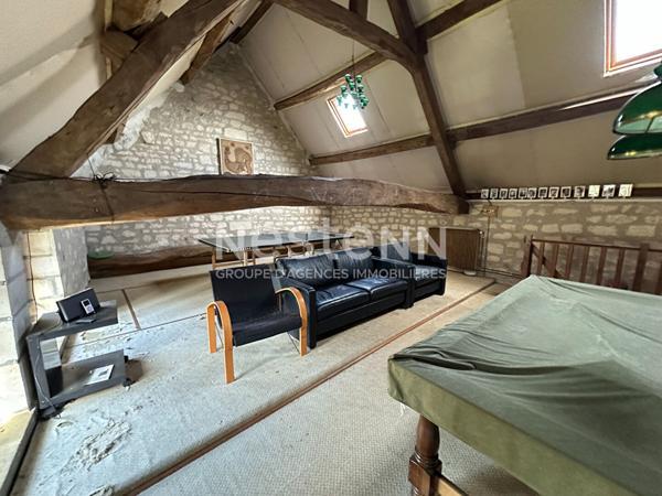 CHARS - Maison de charme à vendre 6 chambres / 270 m² - Un havre de paix à découvrir !