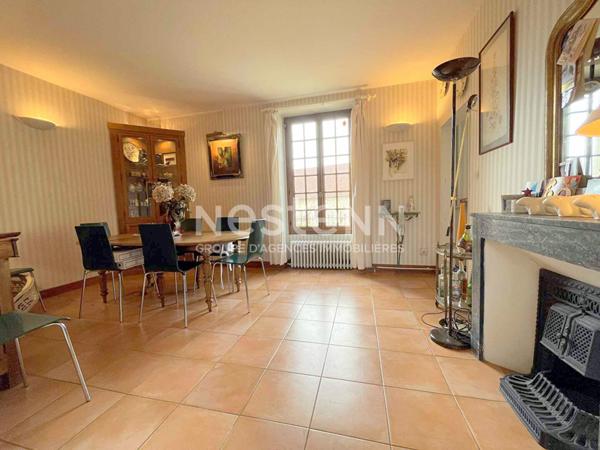 CHARS - Maison de charme à vendre 6 chambres / 270 m² - Un havre de paix à découvrir !