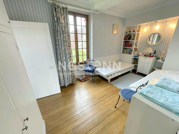 CHARS - Maison de charme à vendre 6 chambres / 270 m² - Un havre de paix à découvrir !