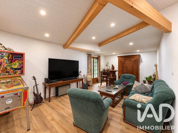 Maison à vendre 4 pièces 133 m² Sainte-Croix-en-Bresse