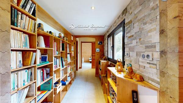 Élégante maison en bois – Alliance parfaite entre authenticité et confort moderne