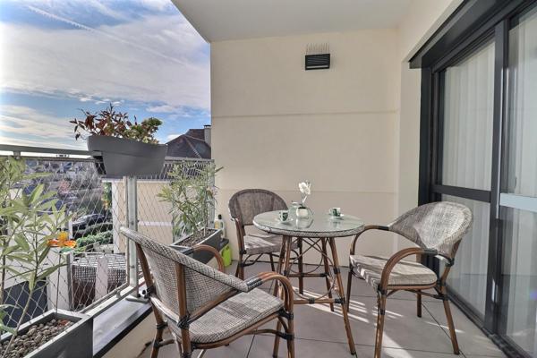 Superbe appartement 5 P / 3 CH de 103 m2 à Maisons-Laffitte