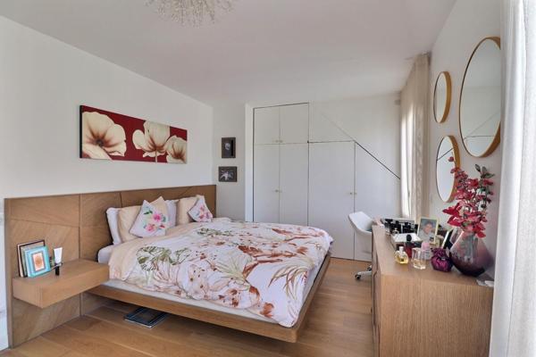 Superbe appartement 5 P / 3 CH de 103 m2 à Maisons-Laffitte