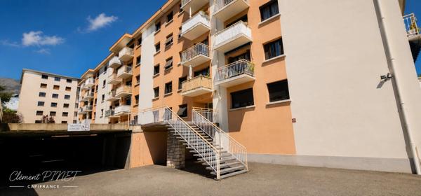 Appartement T4 de 105,79 m² – Avec garage et cave