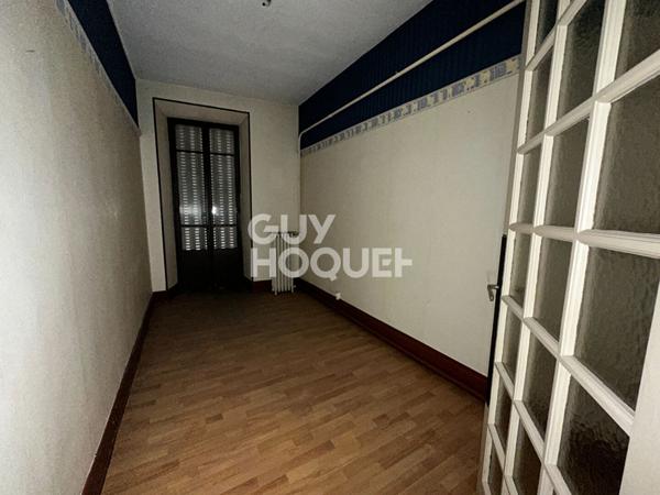 immeuble 4 etages centre ville ALBERTVILLE